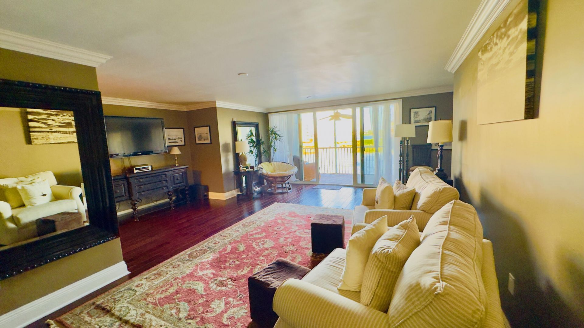 102 Half Moon Circle, Unit F2, Hypoluxo, FL 33462 Photo