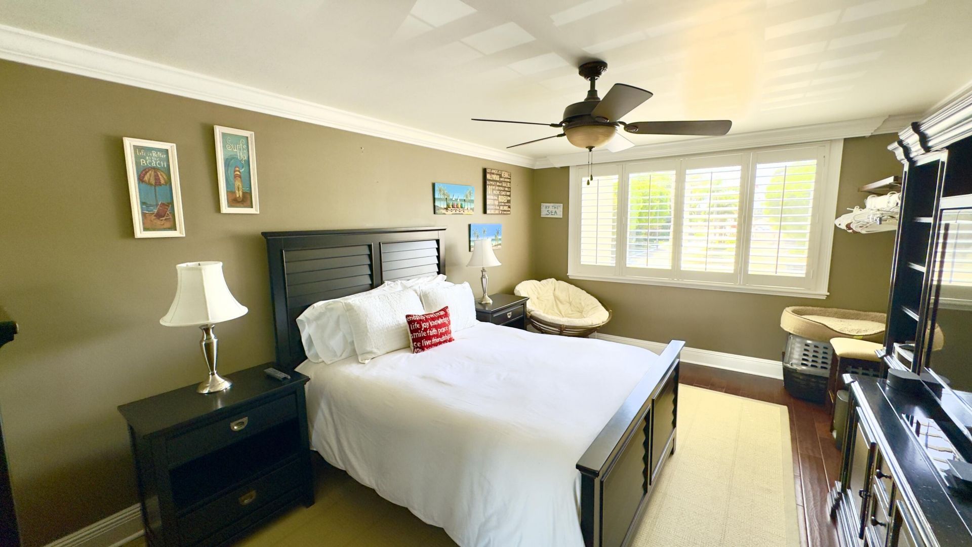 102 Half Moon Circle, Unit F2, Hypoluxo, FL 33462 Photo