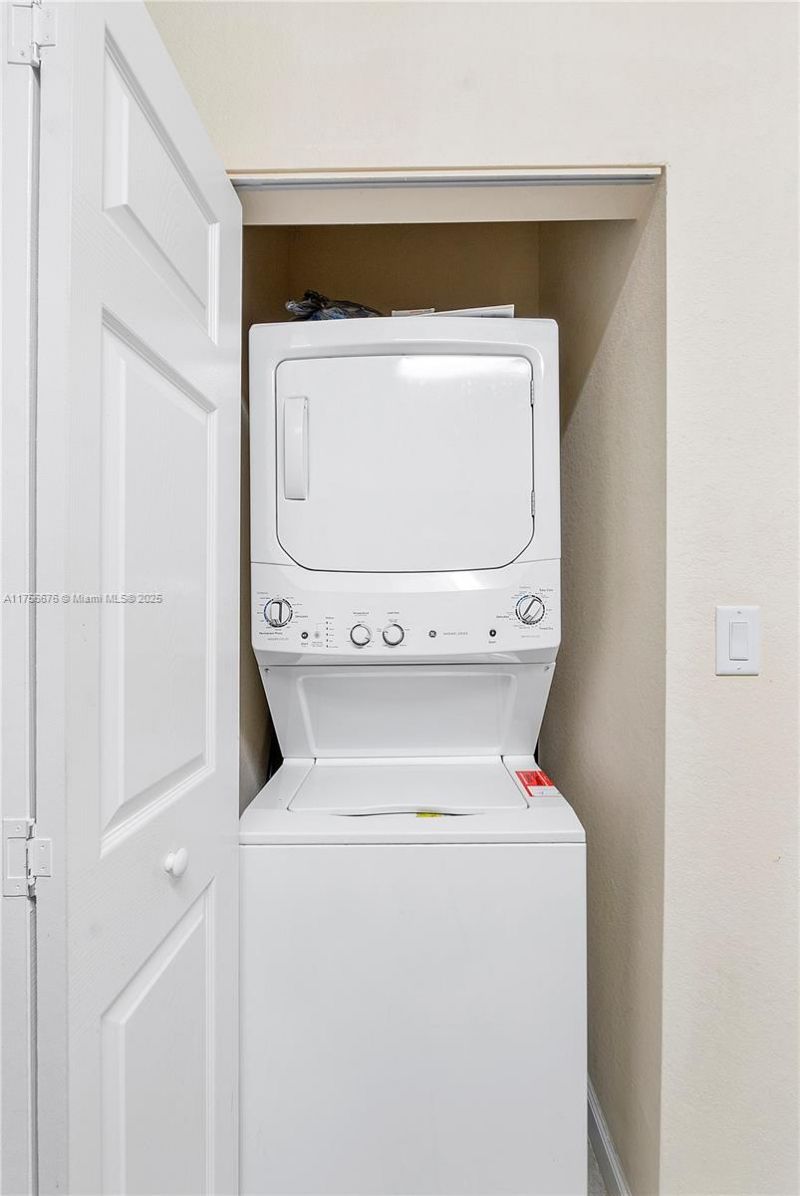 142 SE 28th Ter, Unit 11, Homestead, FL 33033 Photo