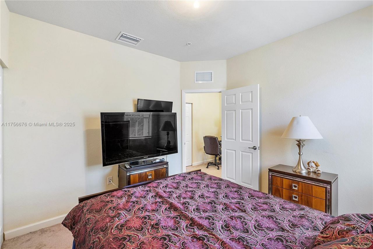 142 SE 28th Ter, Unit 11, Homestead, FL 33033 Photo