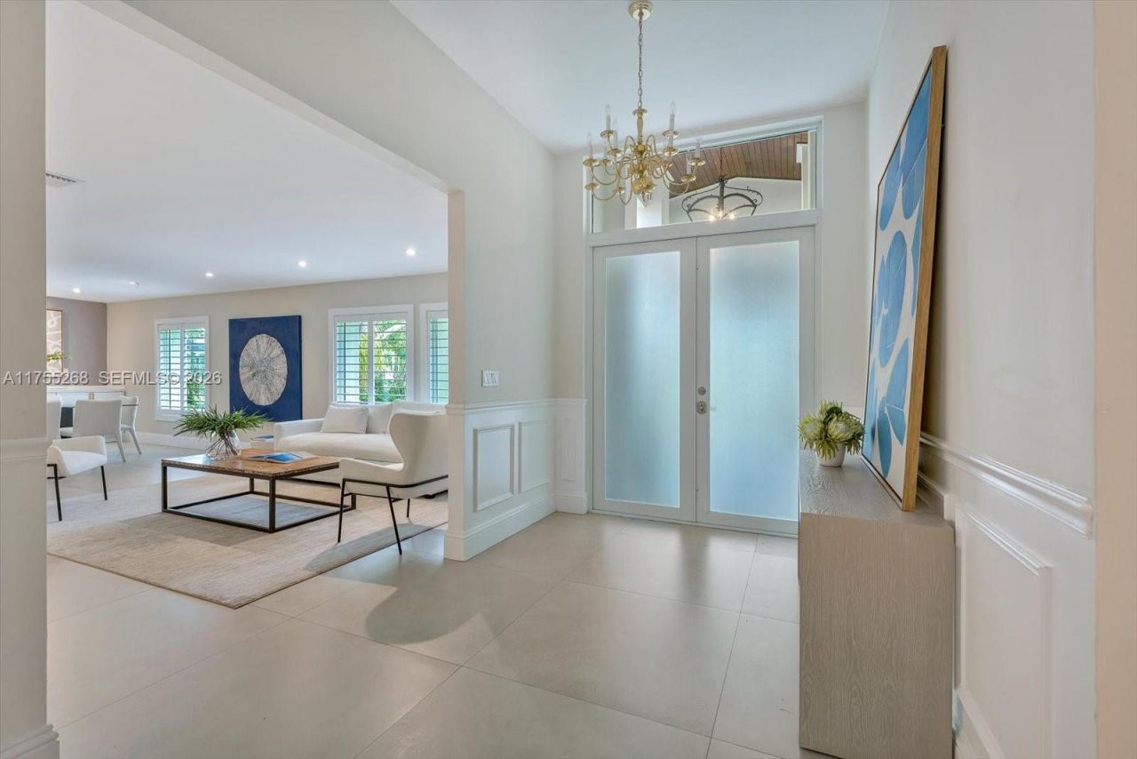 8513 SW 169 Ter, Palmetto Bay, FL 33157 Photo