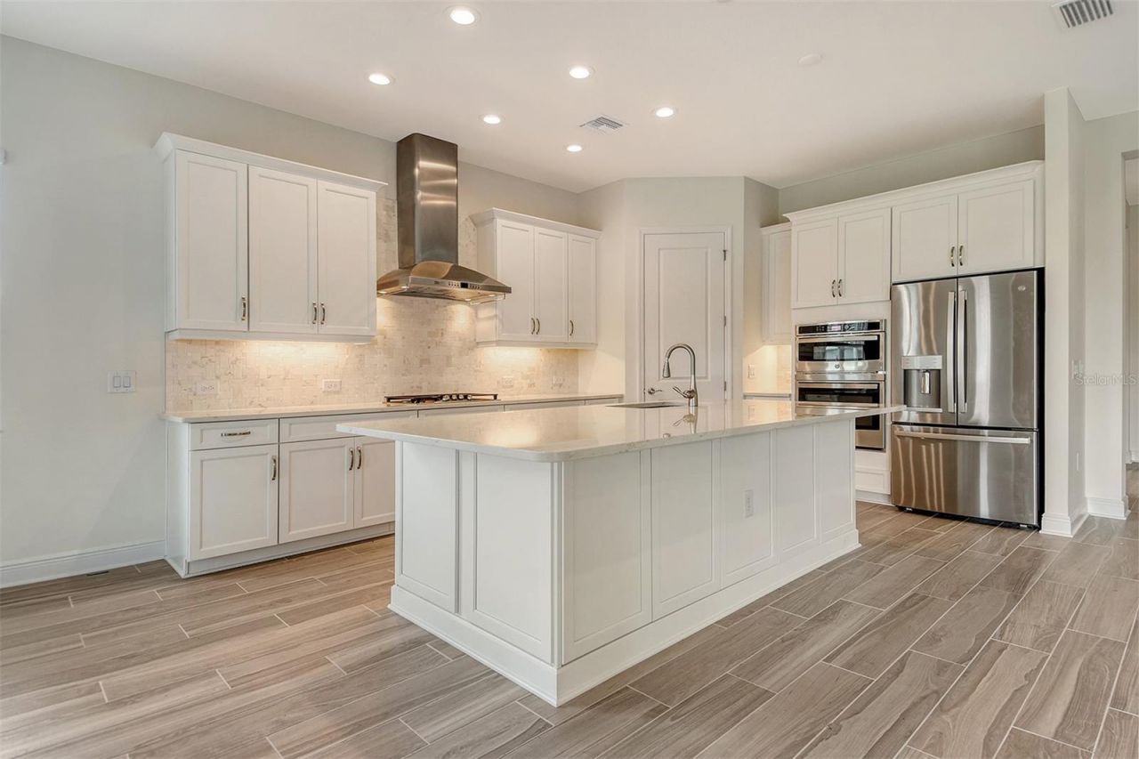 18736 Toulon Court, Venice, FL 34293 Photo