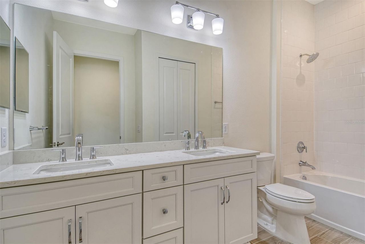 18736 Toulon Court, Venice, FL 34293 Photo