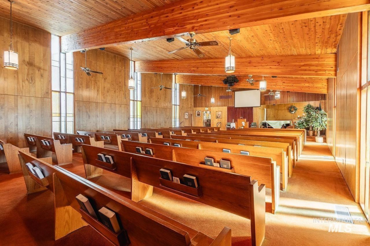 408 N Garden St, Boise, ID 83706 Main Photo