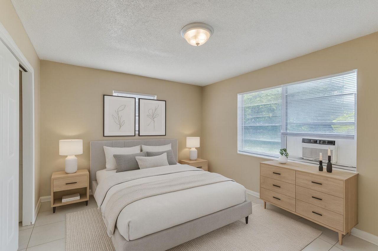 451 Silver Beach Road, Unit 1, Riviera Beach, FL 33403 Photo