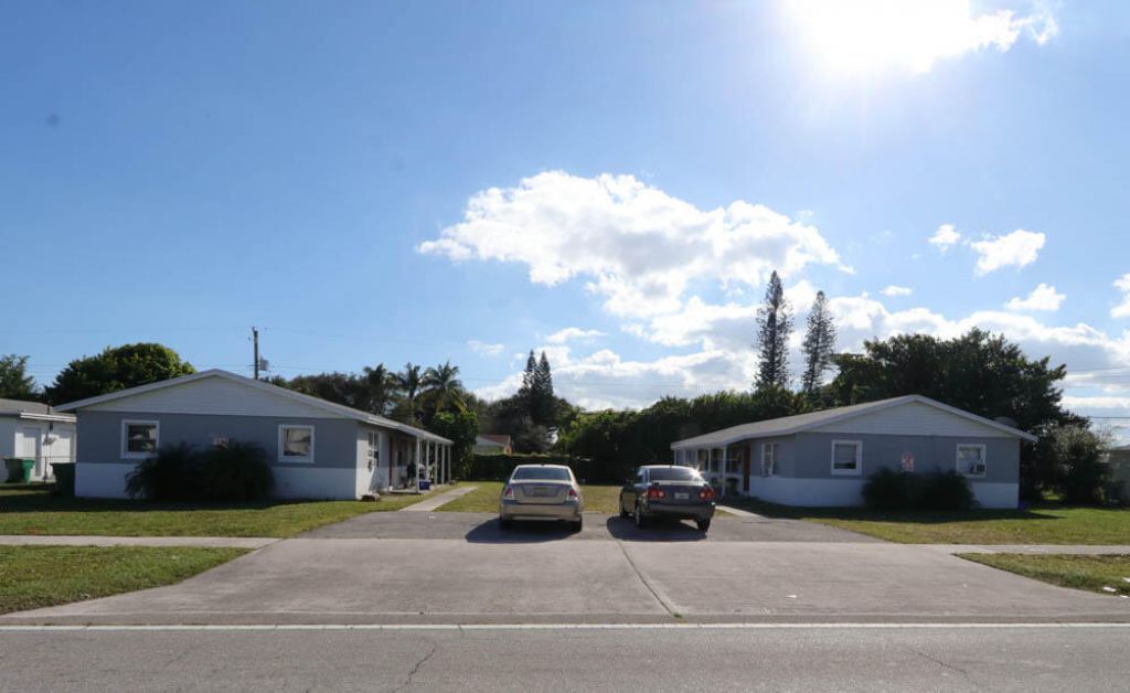 451 Silver Beach Road, Unit 1, Riviera Beach, FL 33403 Photo