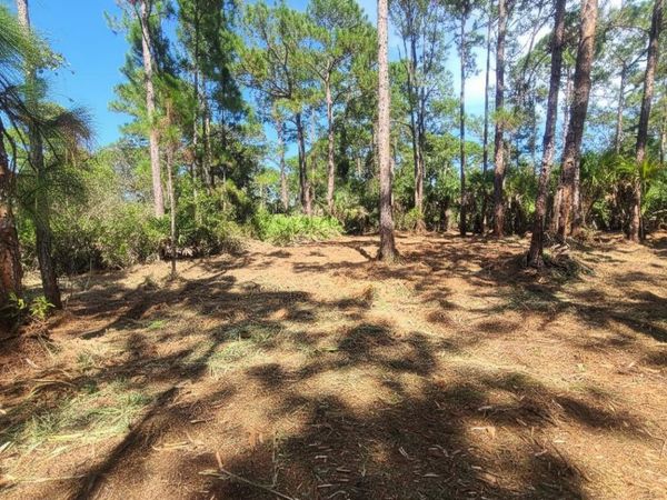 5375 69th Street, Vero Beach, FL 32967