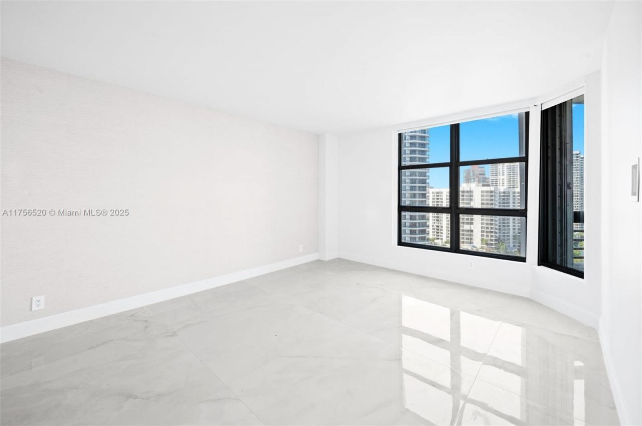 19195 NE 36th Ct, Unit 1803, Aventura, FL 33180 Photo