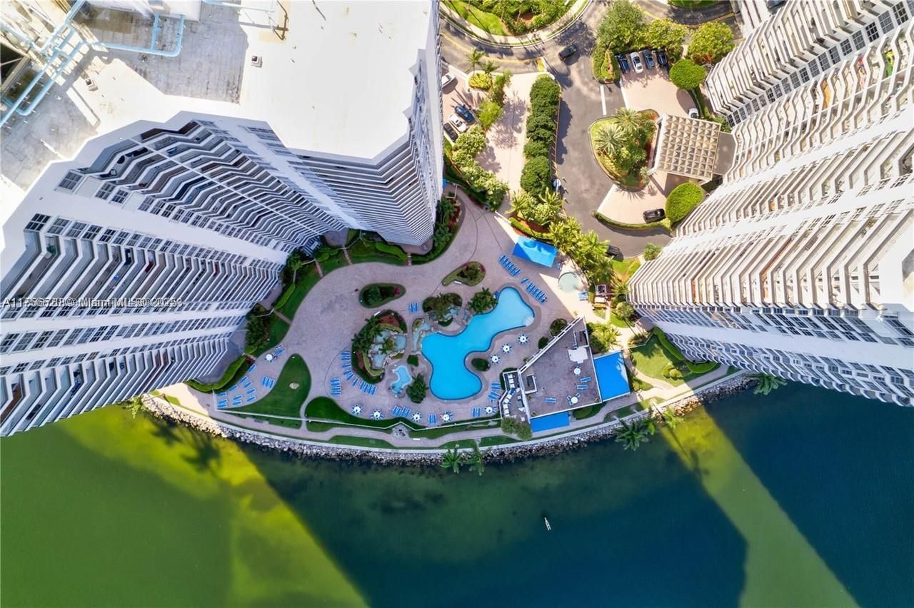 19195 NE 36th Ct, Unit 1803, Aventura, FL 33180 Photo