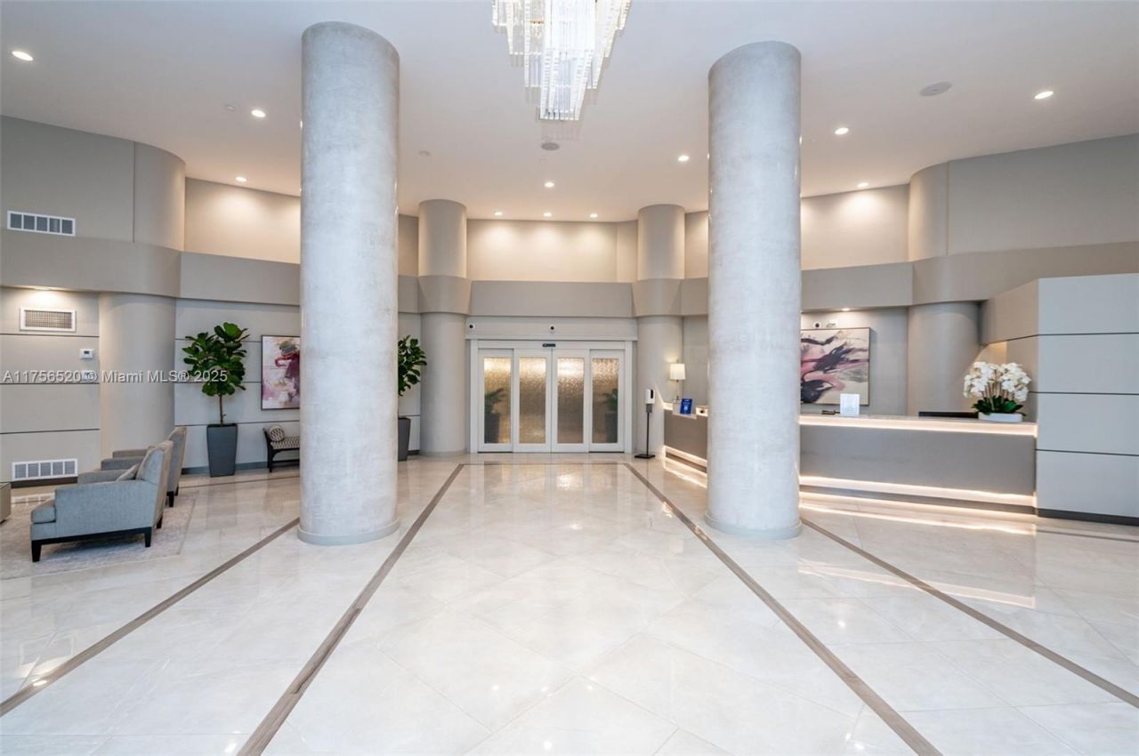 19195 NE 36th Ct, Unit 1803, Aventura, FL 33180 Photo