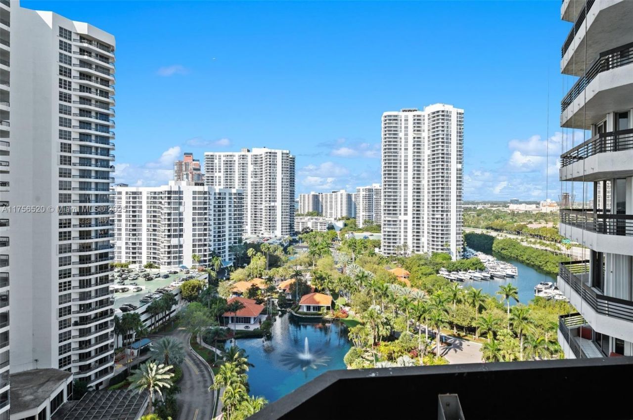 19195 NE 36th Ct, Unit 1803, Aventura, FL 33180 Photo