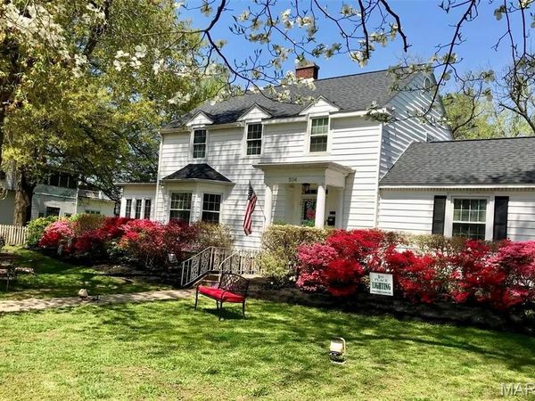 504 E Cypress Street, Charleston, MO 63834