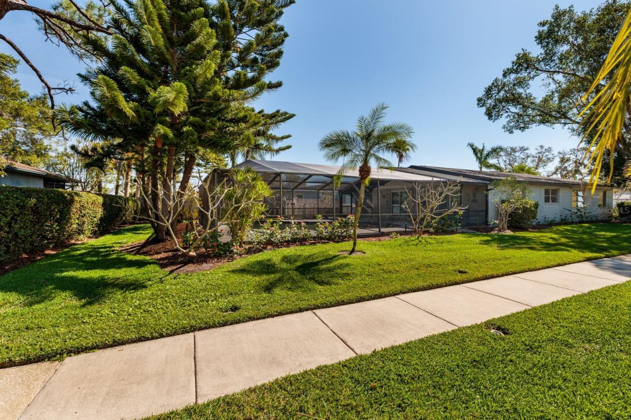 5500 Bayou Grande Boulevard Ne, Saint Petersburg, FL 33703 Photo