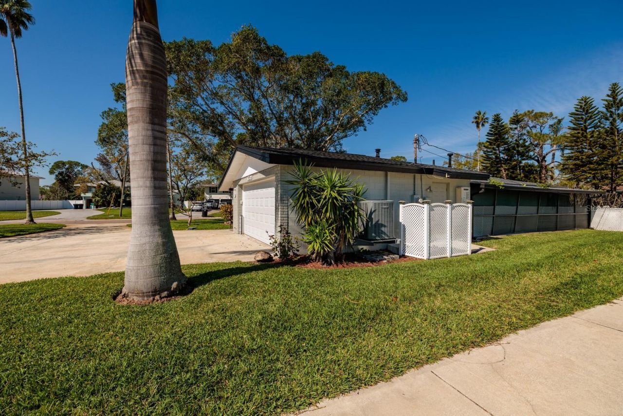 5500 Bayou Grande Boulevard Ne, Saint Petersburg, FL 33703 Photo