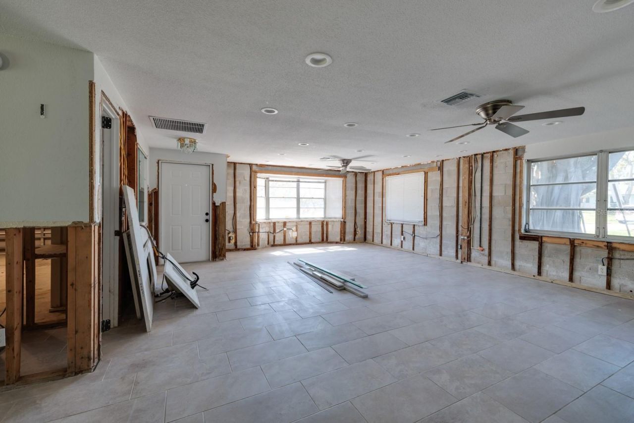 5500 Bayou Grande Boulevard Ne, Saint Petersburg, FL 33703 Photo
