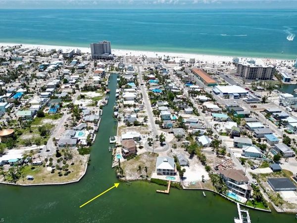 298 Ohio AVE, FORT MYERS BEACH, FL 33931
