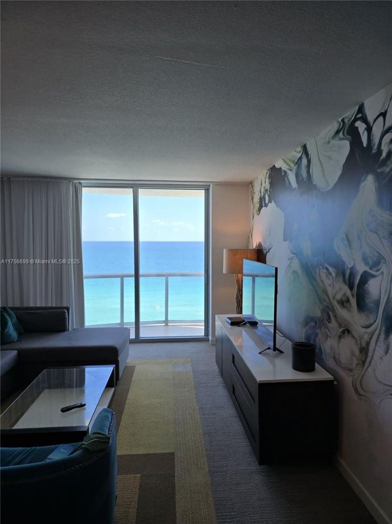 17315 Collins Ave, Unit 1402, Sunny Isles Beach, FL 33160 Photo