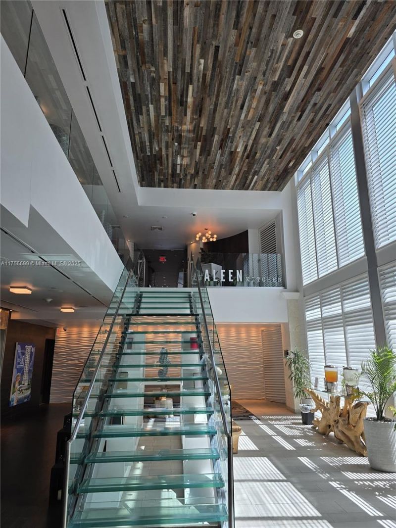 17315 Collins Ave, Unit 1402, Sunny Isles Beach, FL 33160 Photo