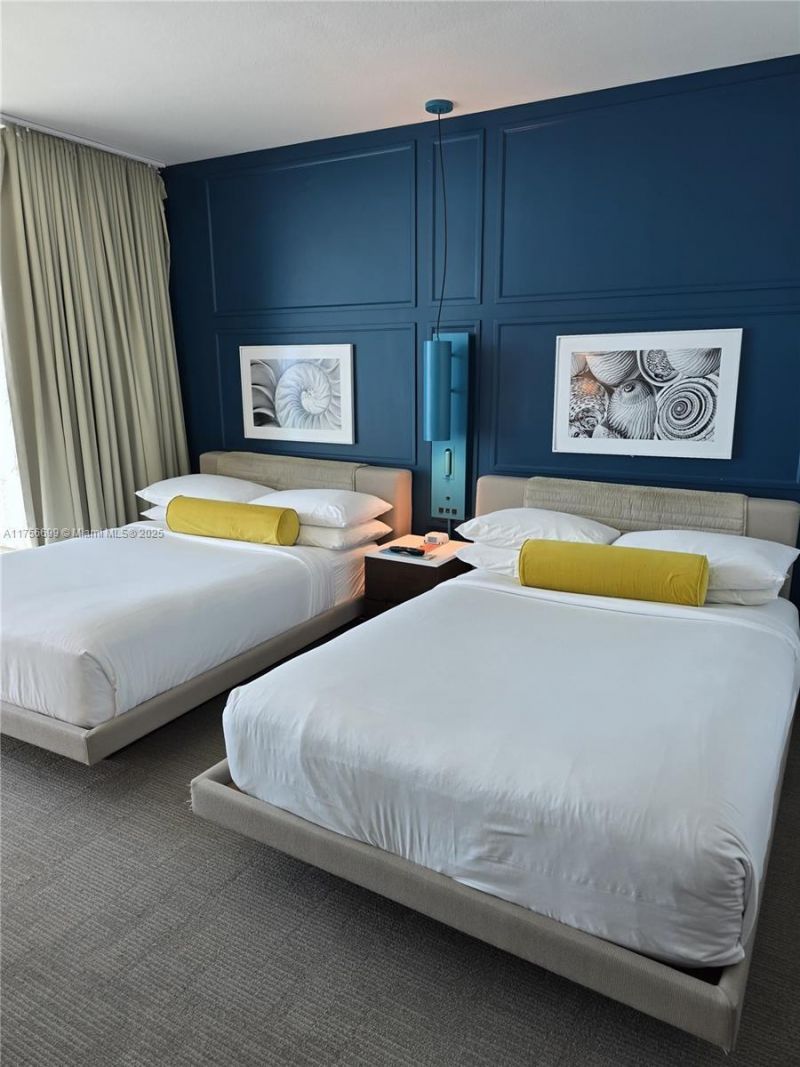 17315 Collins Ave, Unit 1402, Sunny Isles Beach, FL 33160 Photo