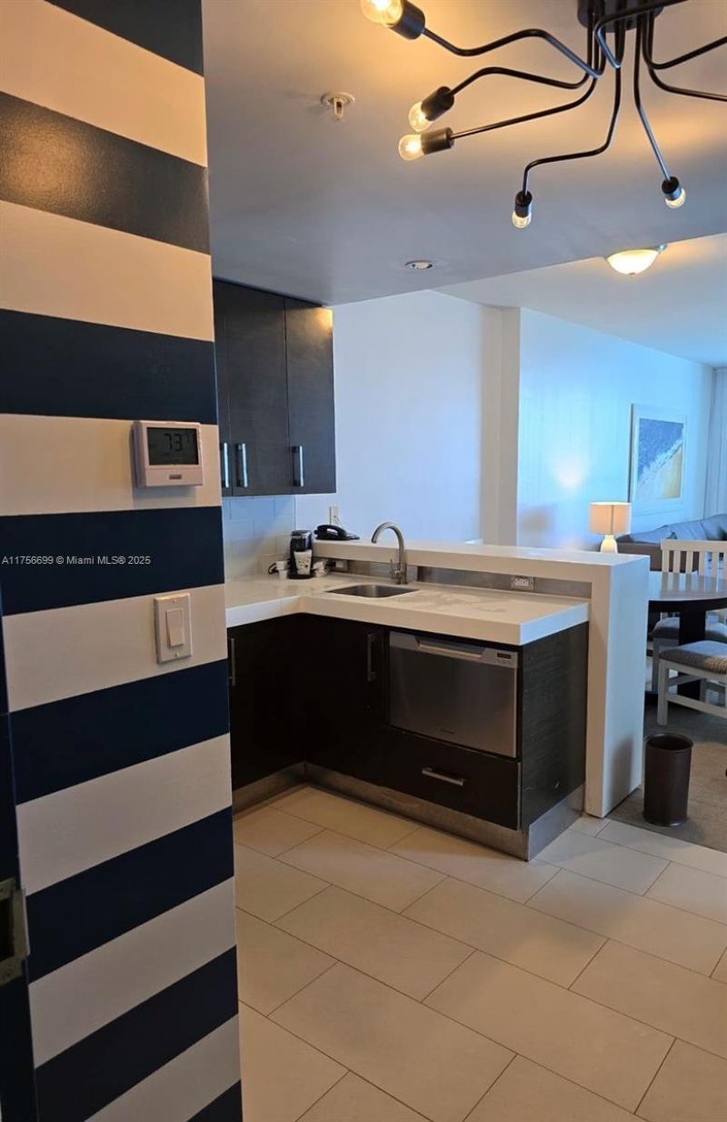 17315 Collins Ave, Unit 1402, Sunny Isles Beach, FL 33160 Photo