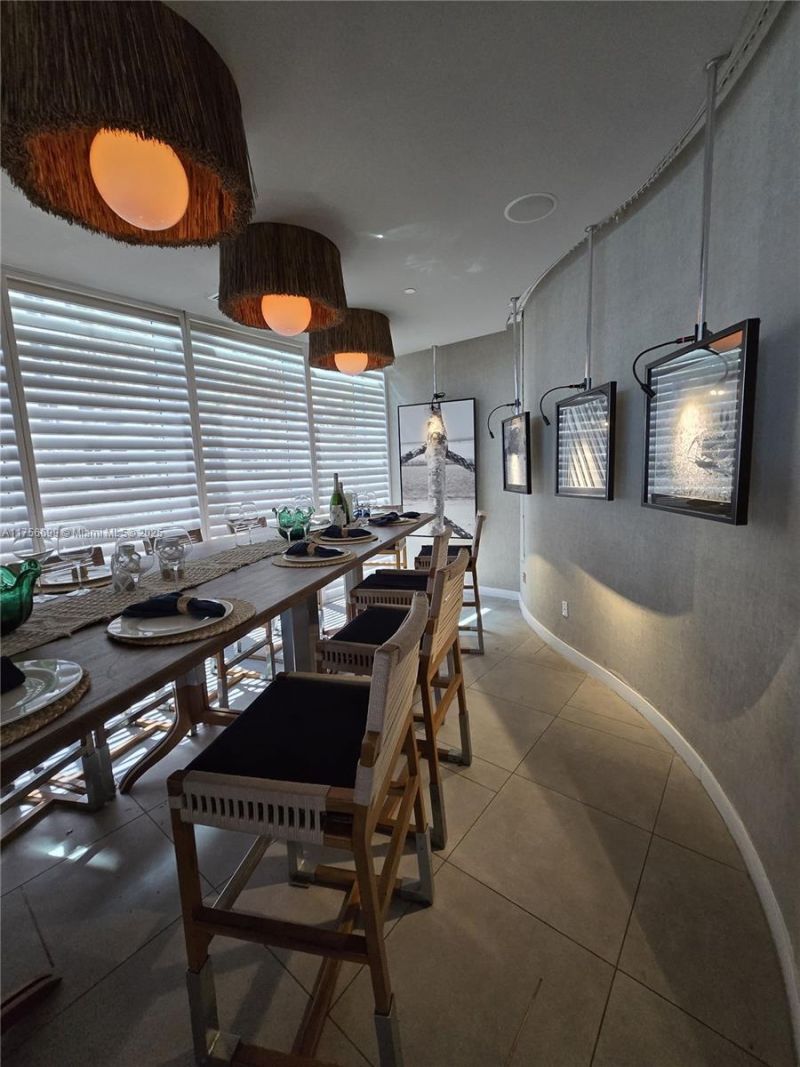 17315 Collins Ave, Unit 1402, Sunny Isles Beach, FL 33160 Photo