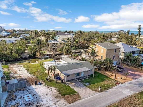 260 Sterling Ave, Fort Myers Beach, FL 33931