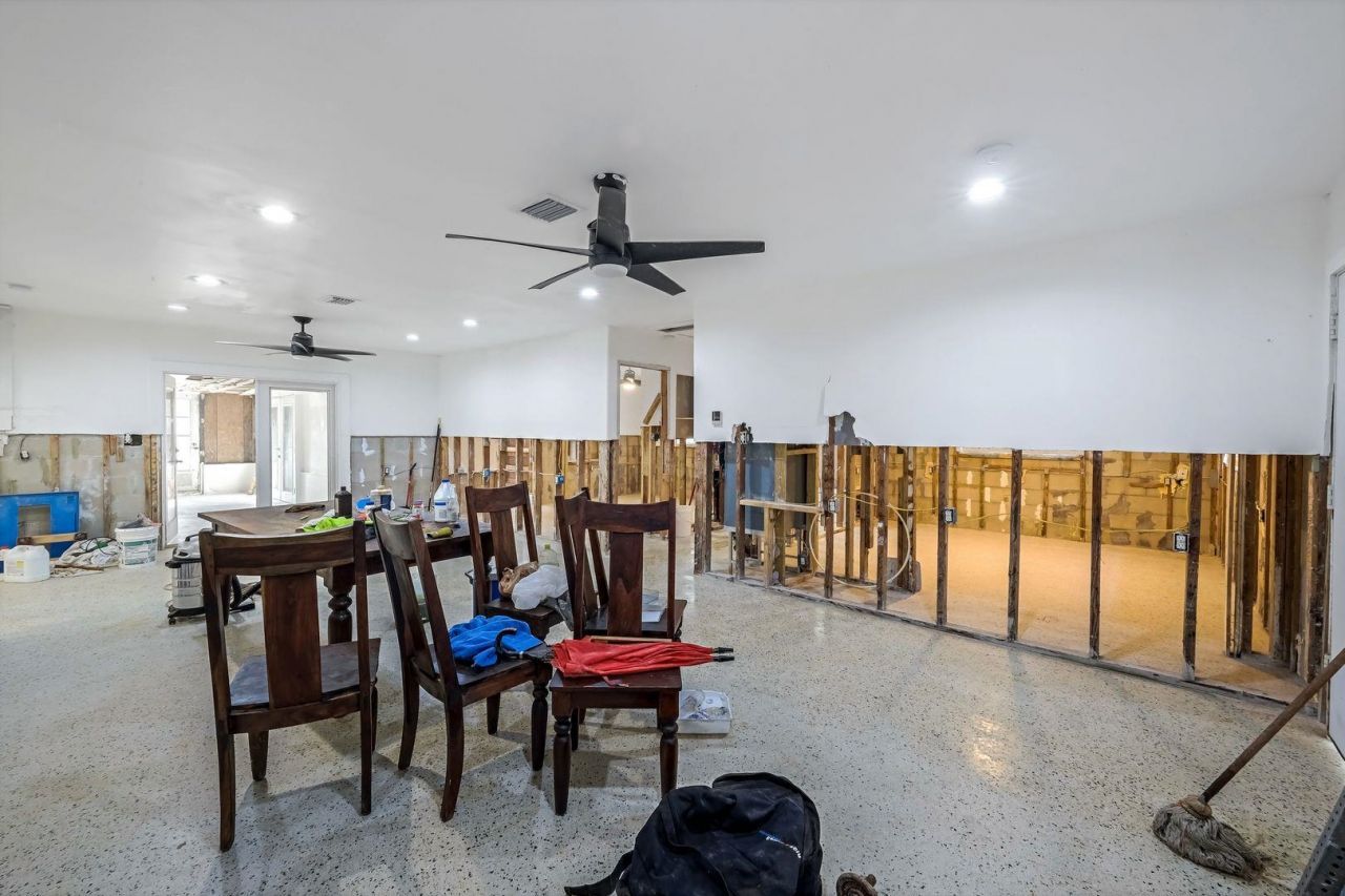 260 Sterling Ave, Fort Myers Beach, FL 33931 Photo