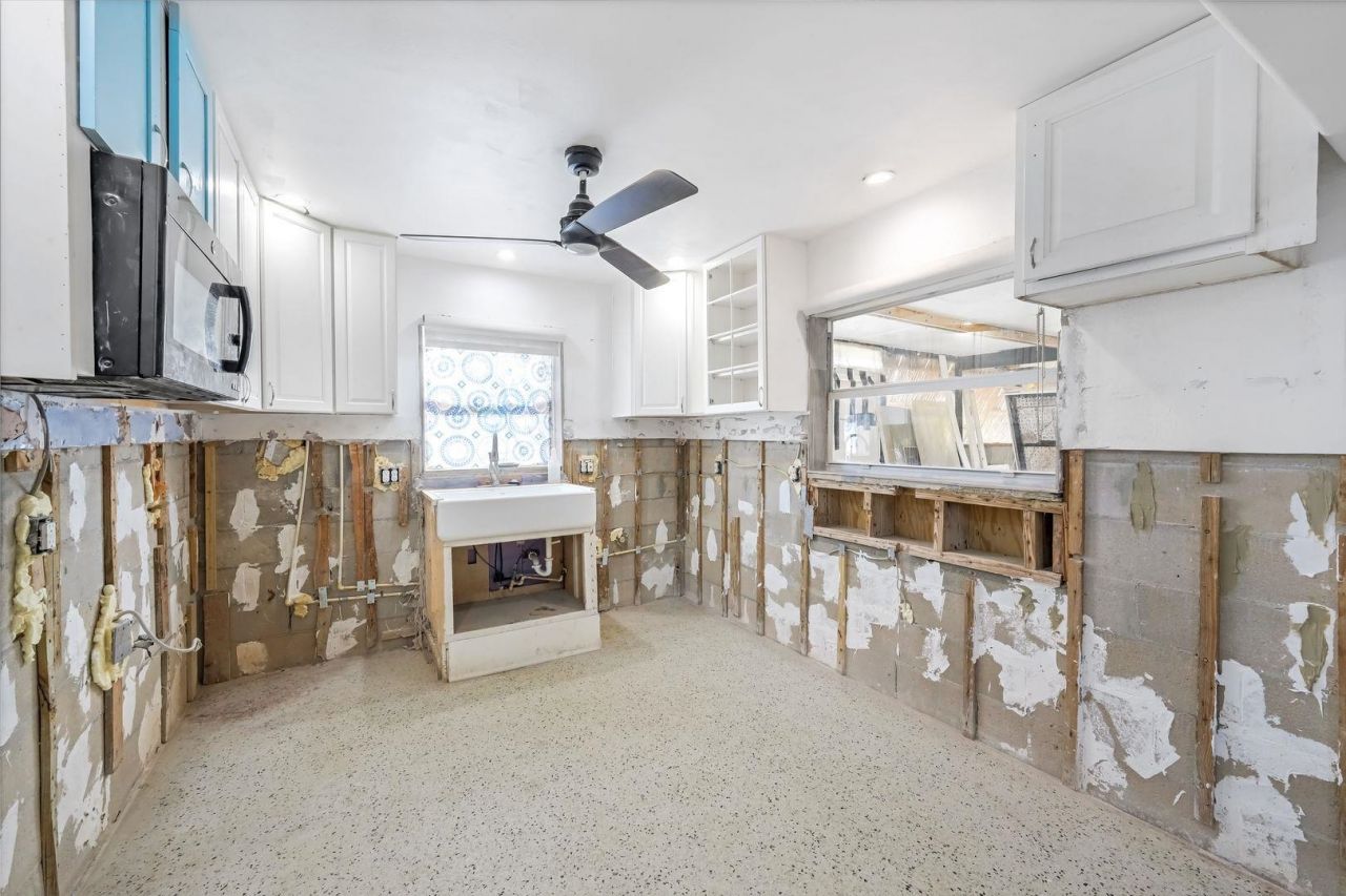 260 Sterling Ave, Fort Myers Beach, FL 33931 Photo