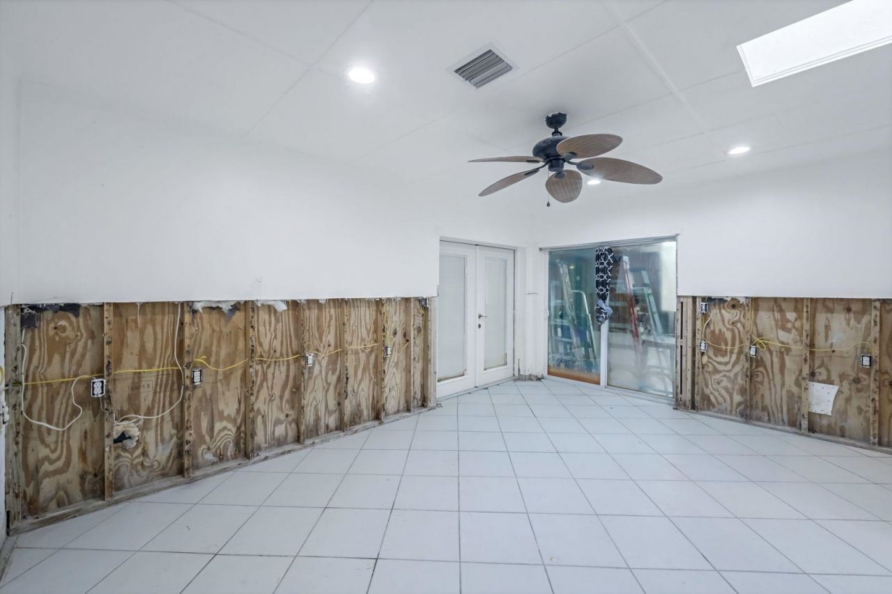 260 Sterling Ave, Fort Myers Beach, FL 33931 Photo