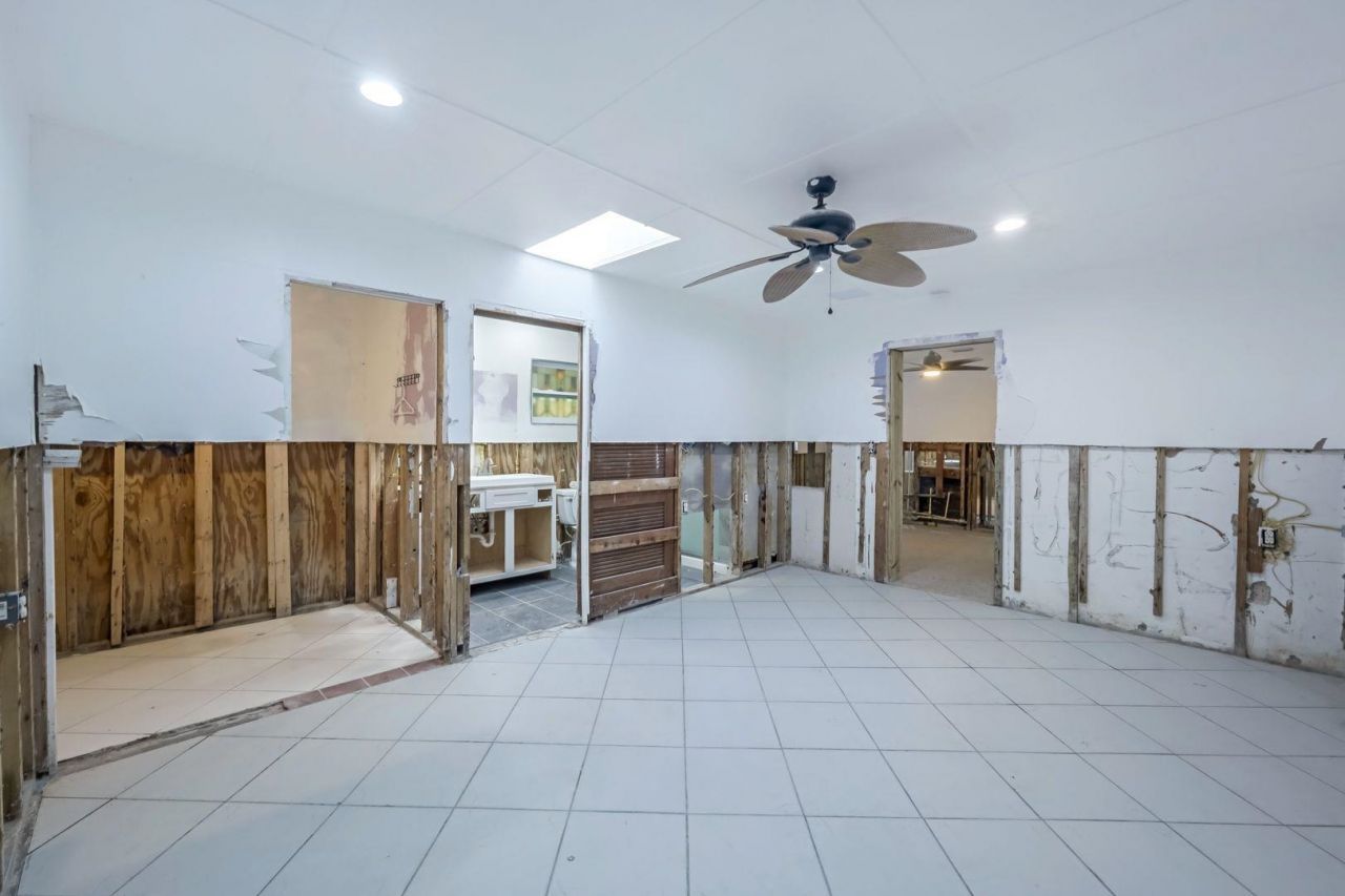 260 Sterling Ave, Fort Myers Beach, FL 33931 Photo