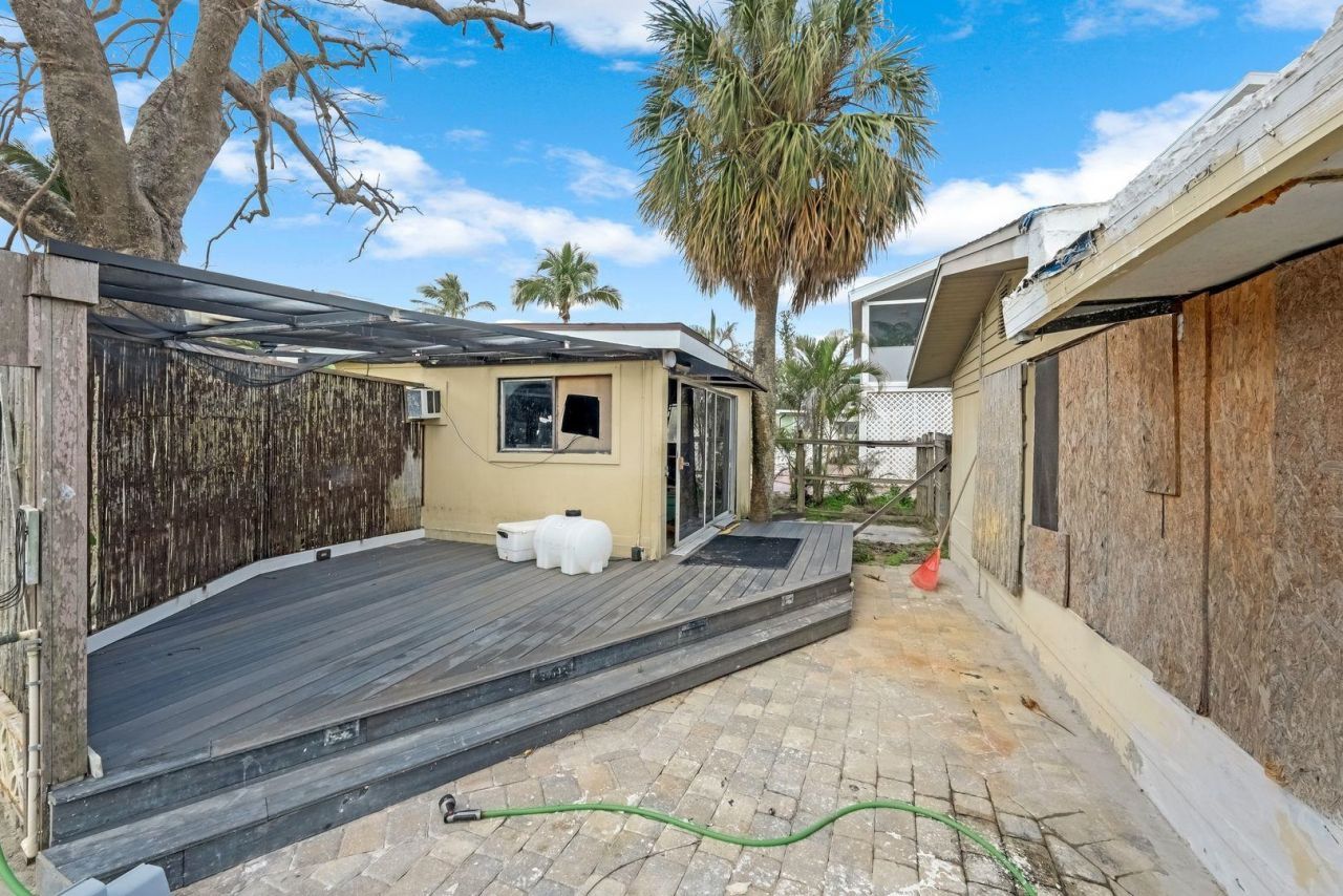 260 Sterling Ave, Fort Myers Beach, FL 33931 Photo
