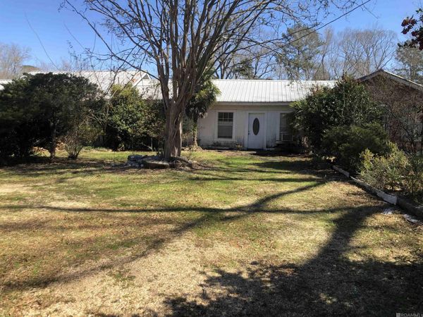 2713 La Hwy 63, Clinton, LA 70722