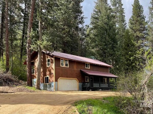 199 Scriver Woods Rd, Garden Valley, ID 83622