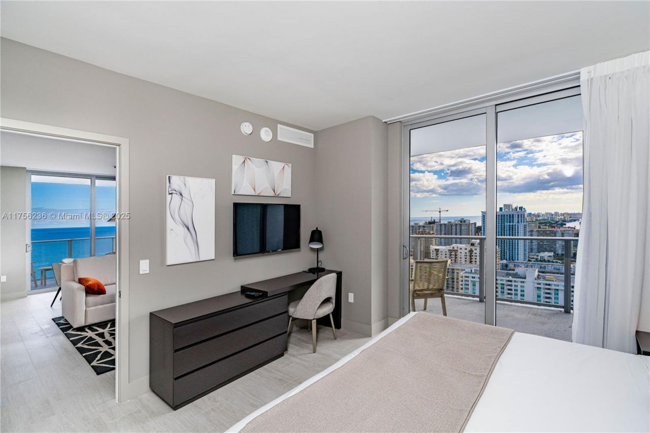 4010 S Ocean Dr, Unit R1609, Hollywood, FL 33019 Photo