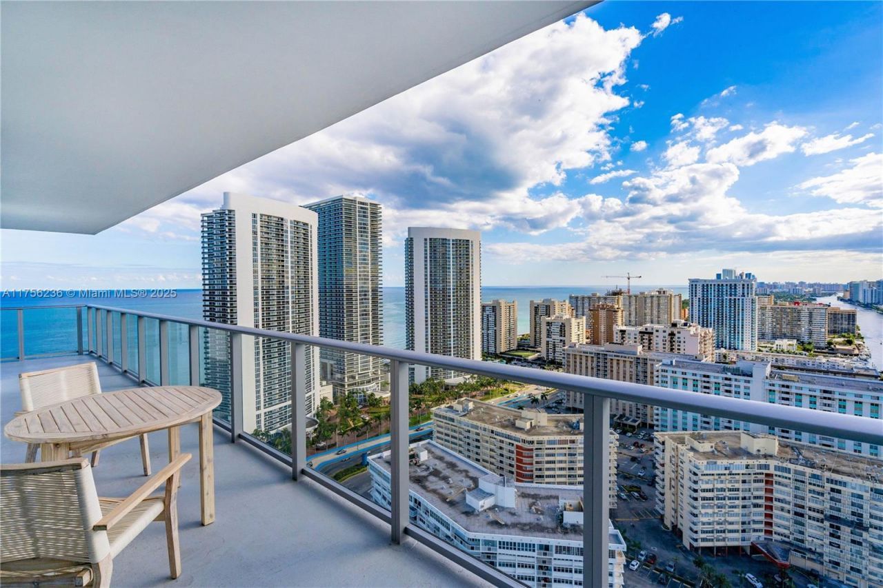 4010 S Ocean Dr, Unit R1609, Hollywood, FL 33019 Photo