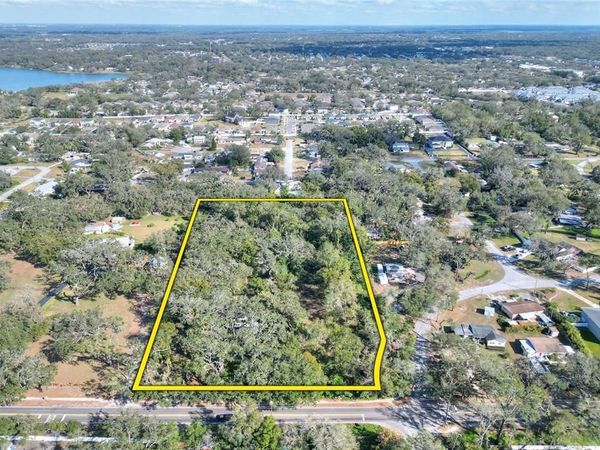 505 SEFFNER VALRICO ROAD, VALRICO, FL 33594