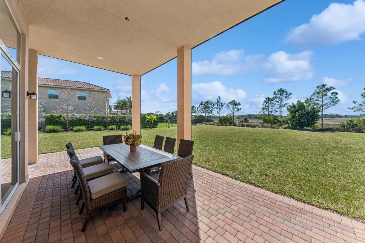 7733 Maywood Crest Drive, Palm Beach Gardens, FL 33412 Photo