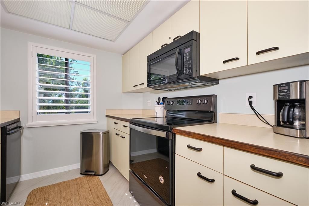 15121 Bagpipe Way, Unit 202, Fort Myers, FL 33912 Photo