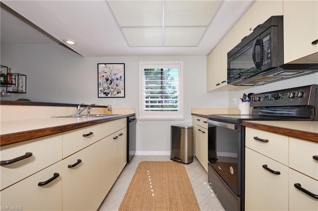 15121 Bagpipe Way, Unit 202, Fort Myers, FL 33912 Photo