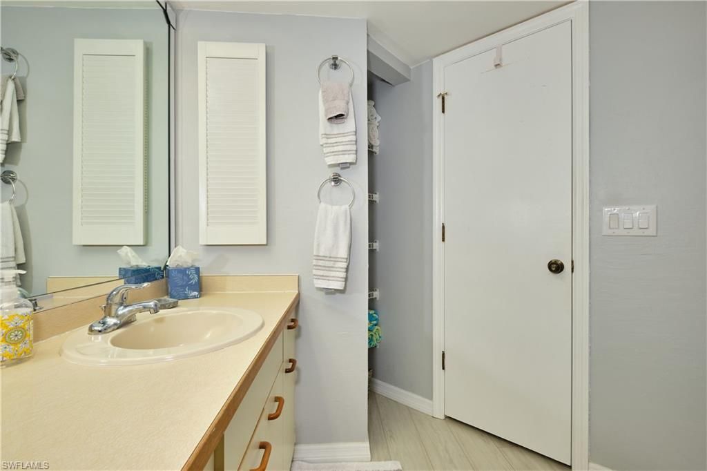 15121 Bagpipe Way, Unit 202, Fort Myers, FL 33912 Photo
