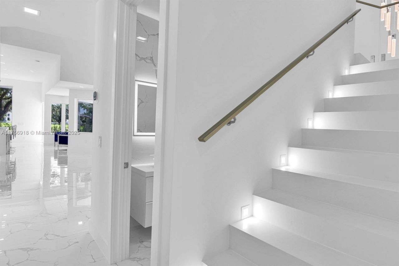 2578 NW 63rd Ln, Boca Raton, FL 33496 Photo