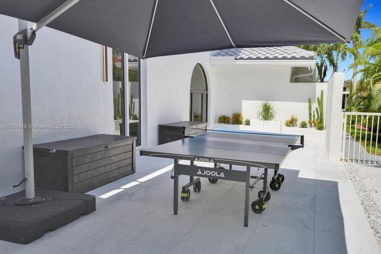 2578 NW 63rd Ln, Boca Raton, FL 33496 Photo