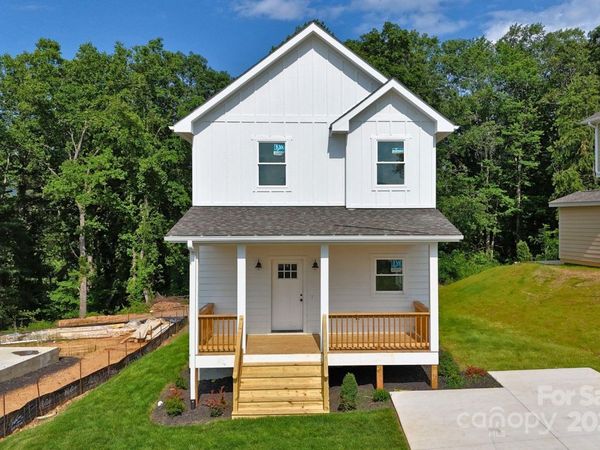 33 Loblolly Lane, Asheville, NC 28803