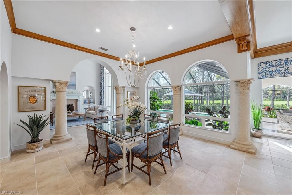 837 Barcarmil Way, Naples, FL 34110 Photo