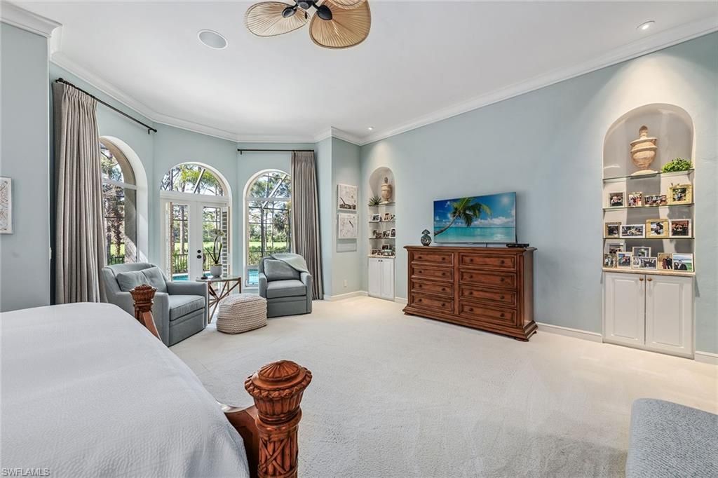 837 Barcarmil Way, Naples, FL 34110 Photo