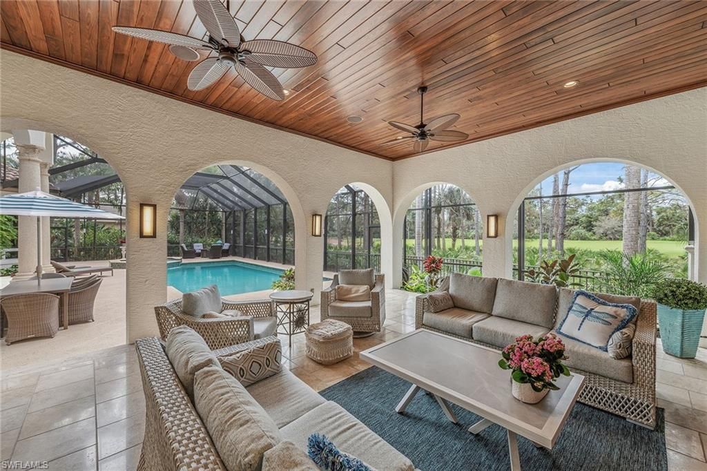 837 Barcarmil Way, Naples, FL 34110 Photo
