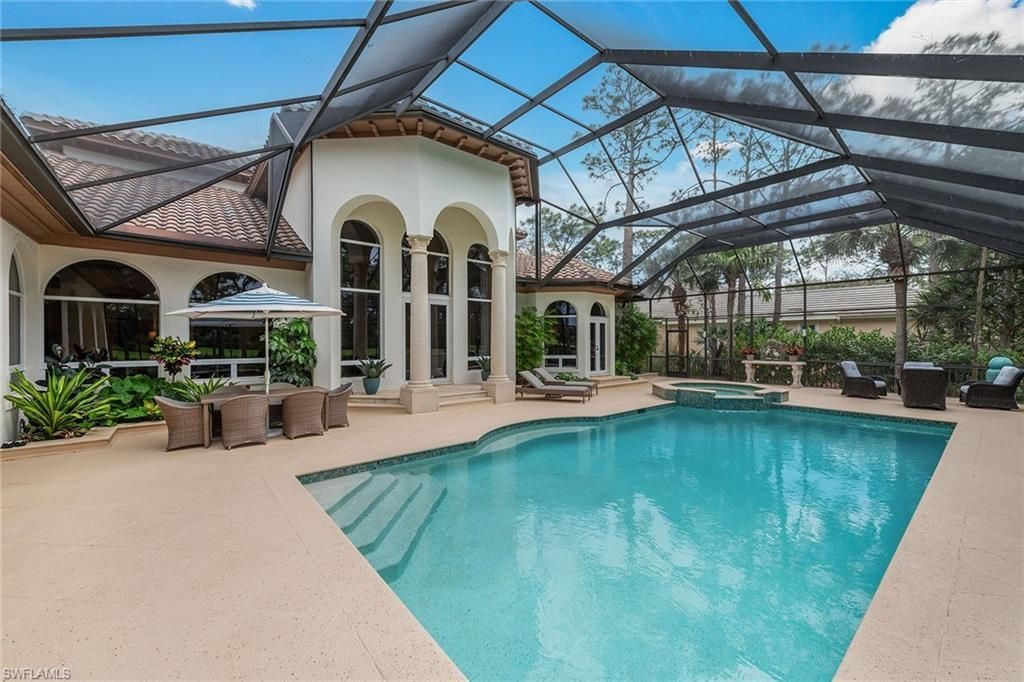 837 Barcarmil Way, Naples, FL 34110 Photo