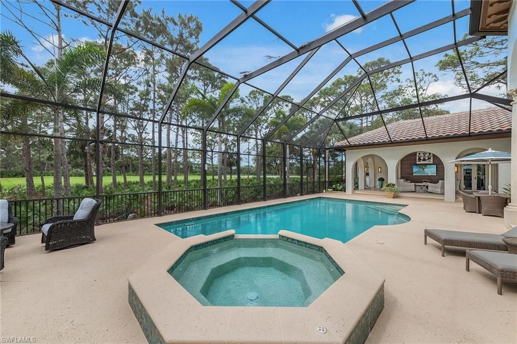 837 Barcarmil Way, Naples, FL 34110 Photo