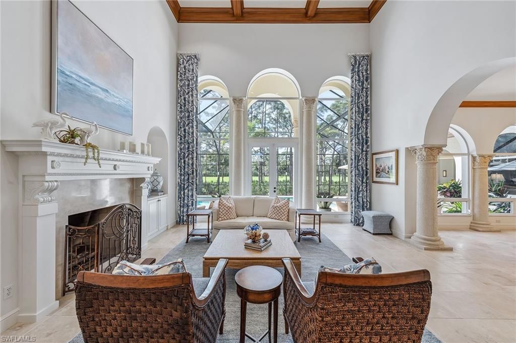837 Barcarmil Way, Naples, FL 34110 Photo