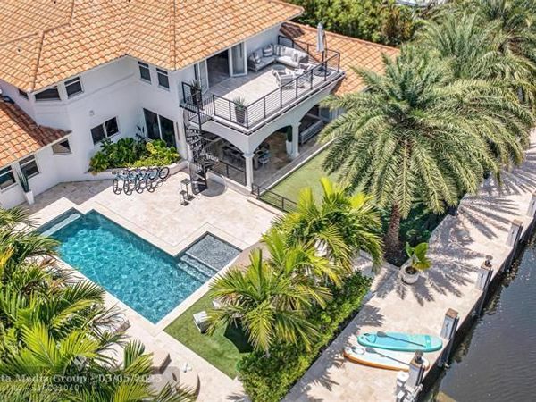 2323 Delmar Pl, Fort Lauderdale, FL 33301